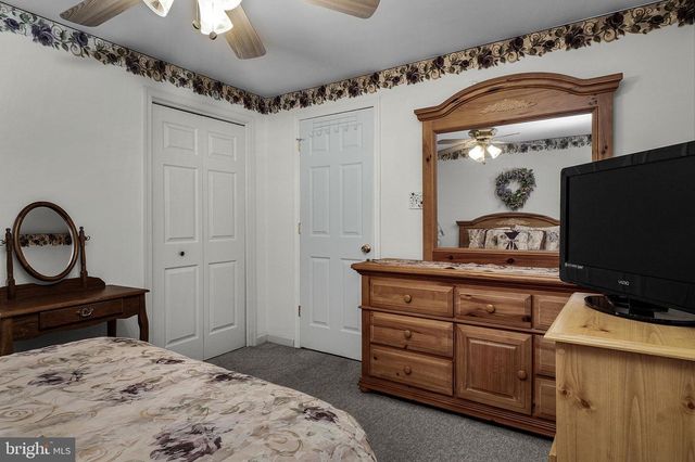 223 W 19TH AVE, Wildwood, NJ 08260