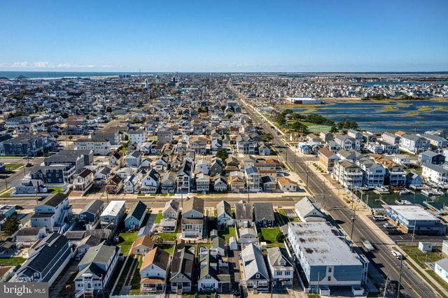 223 W 19TH AVE, Wildwood, NJ 08260