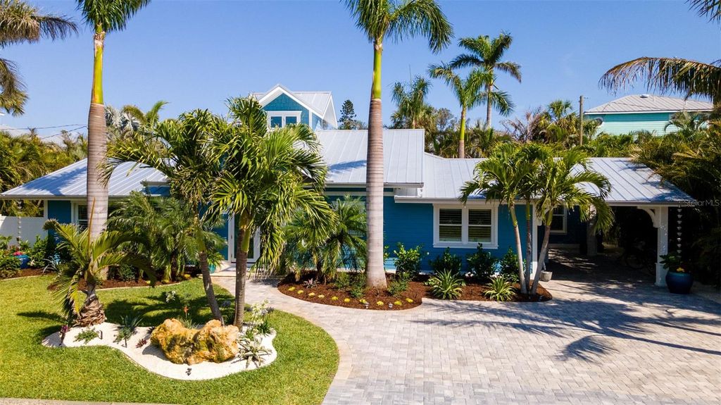 403 75TH STREET, HOLMES BEACH, FL 34217 — photo 3