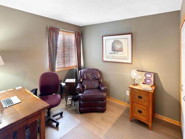 5601 Bimini Drive, Minnetonka, MN 55343