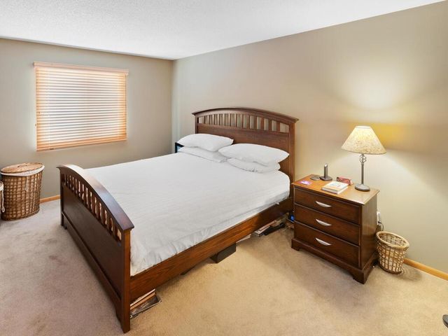 5601 Bimini Drive, Minnetonka, MN 55343