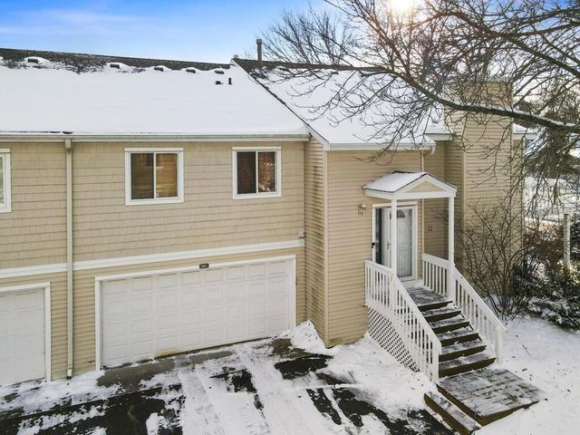 5601 Bimini Drive, Minnetonka, MN 55343