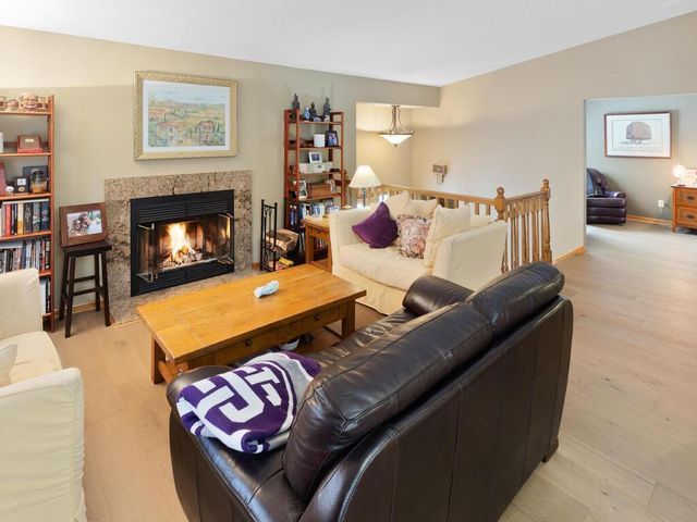 5601 Bimini Drive, Minnetonka, MN 55343