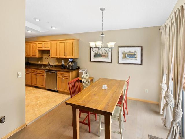 5601 Bimini Drive, Minnetonka, MN 55343