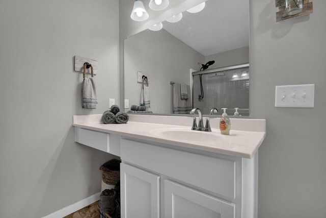 4409 Coble Bowman Way, Canal Winchester, OH 43110