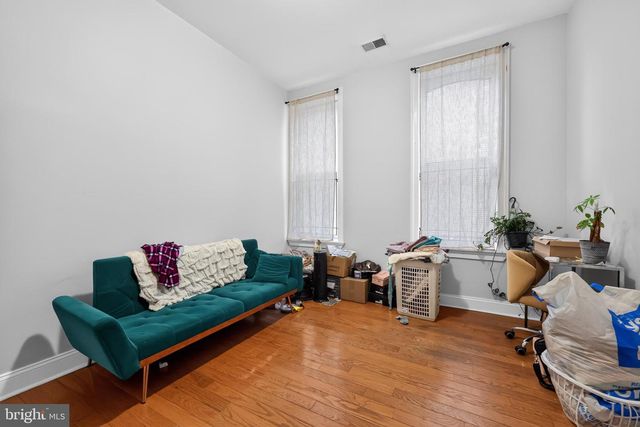 1900 W DIAMOND ST, Philadelphia, PA 19121