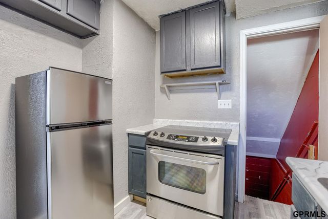 5818 N 24Th Street, Omaha, NE 68110