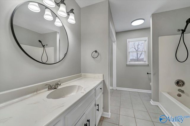 713 Captiva Court SE, Huntsville, AL 35803