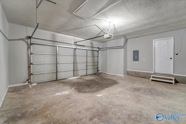 713 Captiva Court SE, Huntsville, AL 35803