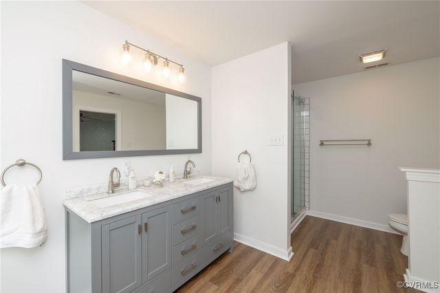 6021 Chestnut Hill Dr, Glen Allen, VA 23059