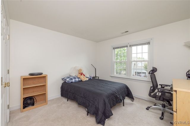 6021 Chestnut Hill Dr, Glen Allen, VA 23059