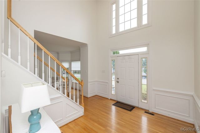 6021 Chestnut Hill Dr, Glen Allen, VA 23059