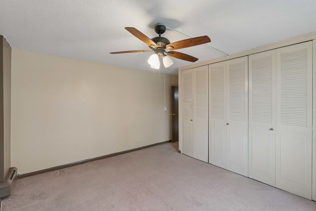 2211 S Stewart Avenue 1A, Lombard, IL 60148