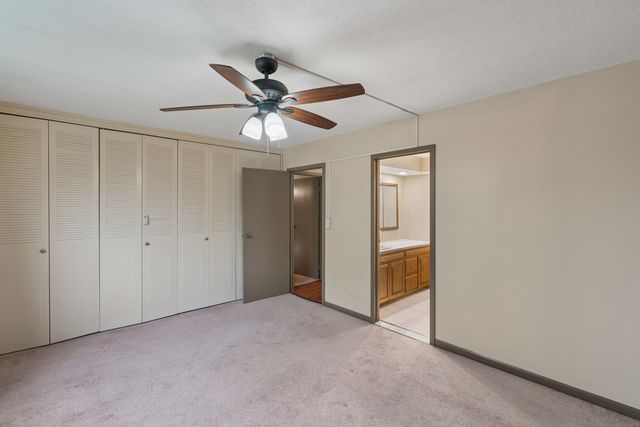 2211 S Stewart Avenue 1A, Lombard, IL 60148