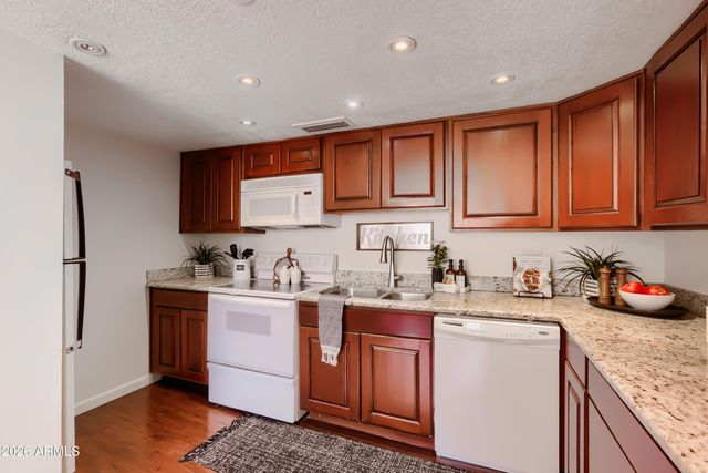 9209 W CORTEZ Street, Peoria, AZ 85345