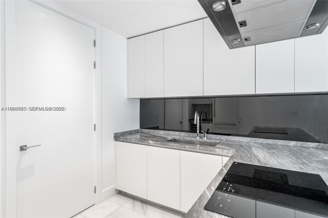 700 NE 26th Ter 804, Miami, FL 33137