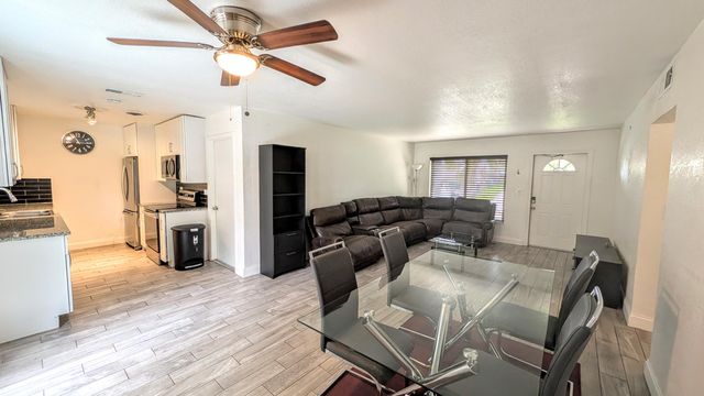 1719 15th Avenue N, Lake Worth Beach, FL 33460