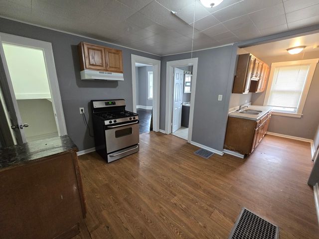 224 W 105th Place, Chicago, IL 60628