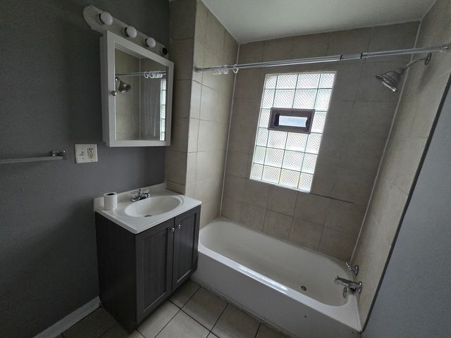 224 W 105th Place, Chicago, IL 60628