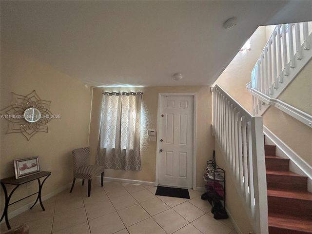 9227 SW 227th St 1, Cutler Bay, FL 33190