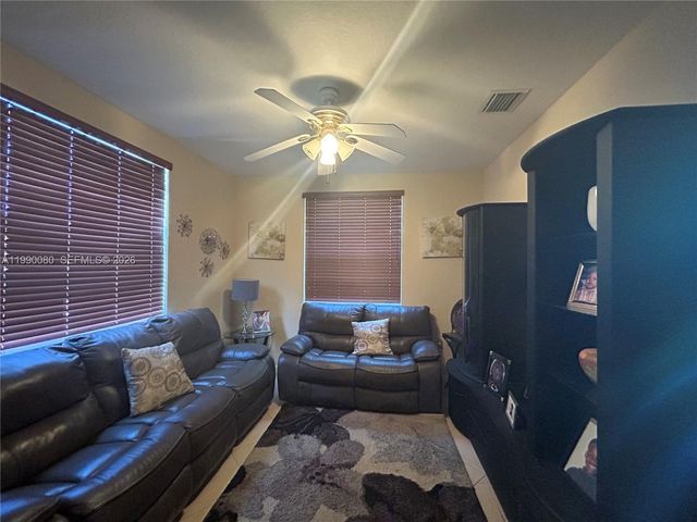 9227 SW 227th St 1, Cutler Bay, FL 33190