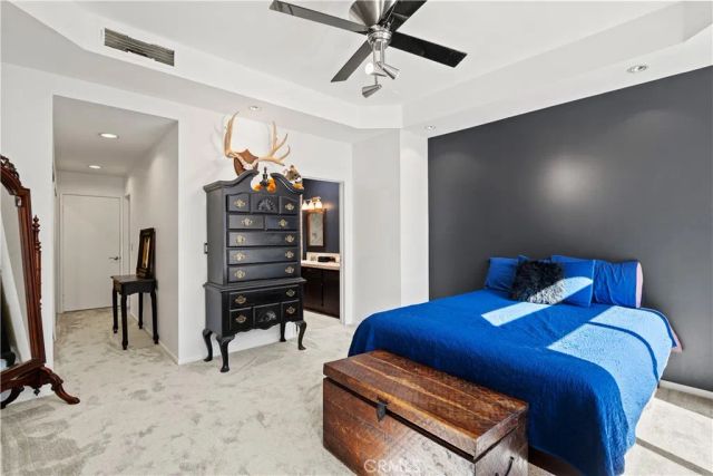 5010 Cahuenga Boulevard 107, North Hollywood, CA 91601