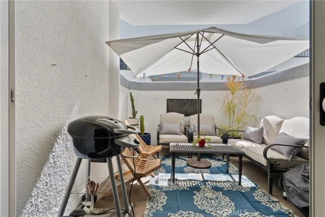 5010 Cahuenga Boulevard 107, North Hollywood, CA 91601