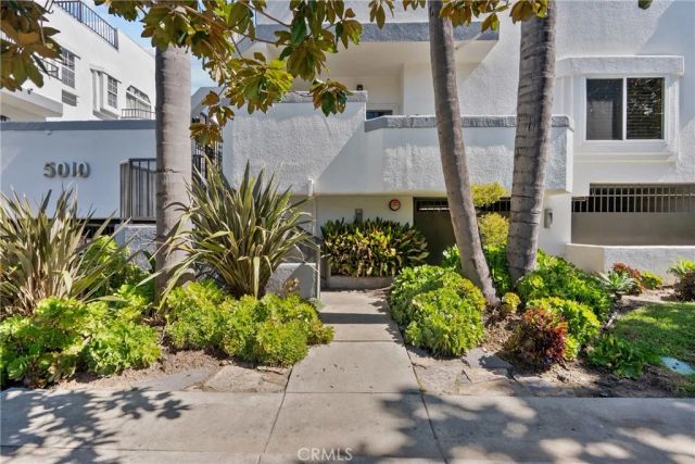5010 Cahuenga Boulevard 107, North Hollywood, CA 91601