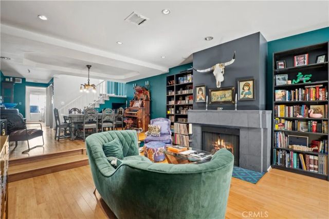 5010 Cahuenga Boulevard 107, North Hollywood, CA 91601