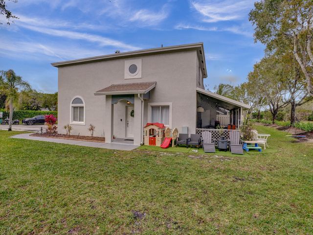 1488 SW 47th Avenue, Deerfield Beach, FL 33442