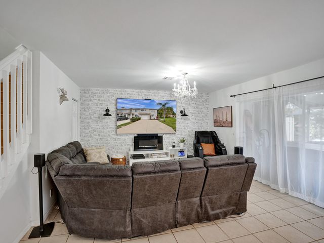 1488 SW 47th Avenue, Deerfield Beach, FL 33442