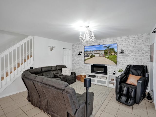 1488 SW 47th Avenue, Deerfield Beach, FL 33442