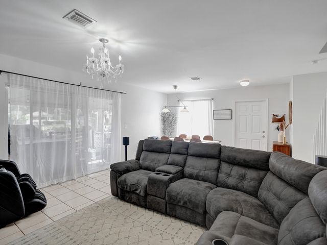 1488 SW 47th Avenue, Deerfield Beach, FL 33442