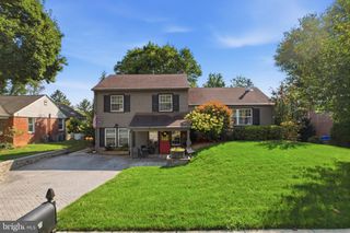 722 WISTERIA DR, Newtown Square, PA 19073