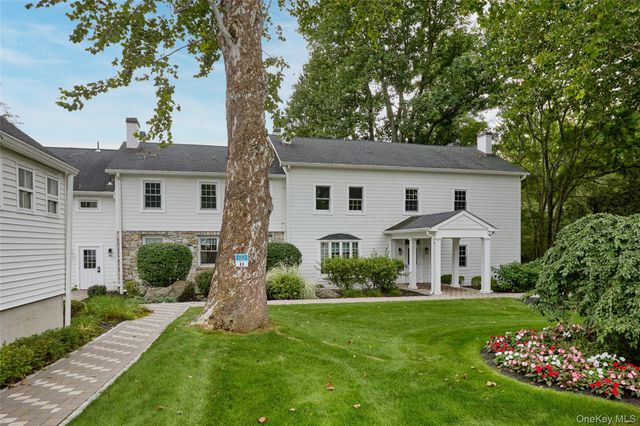 85 Roosevelt Drive, Poughquag, NY 12570