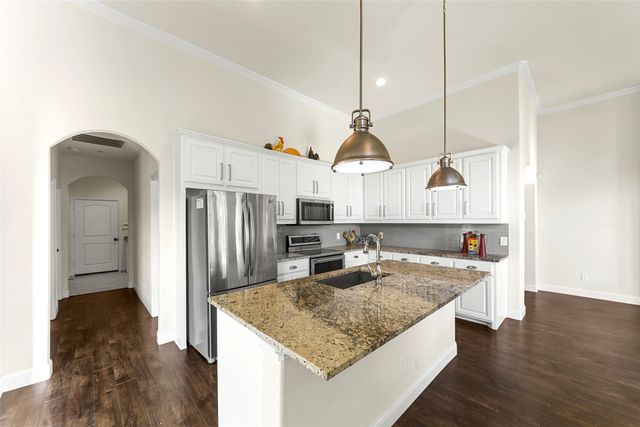 3014 Preston Club Drive, Sherman, TX 75092