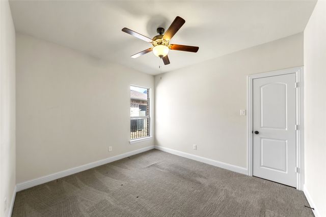 3014 Preston Club Drive, Sherman, TX 75092