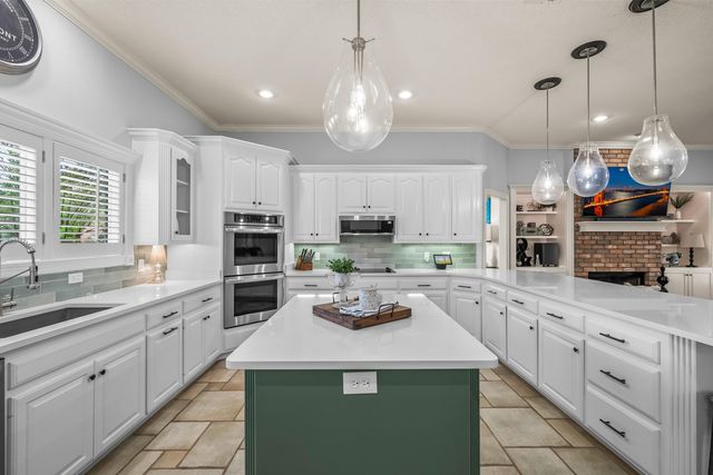 4811 103rd Street, Lubbock, TX 79424