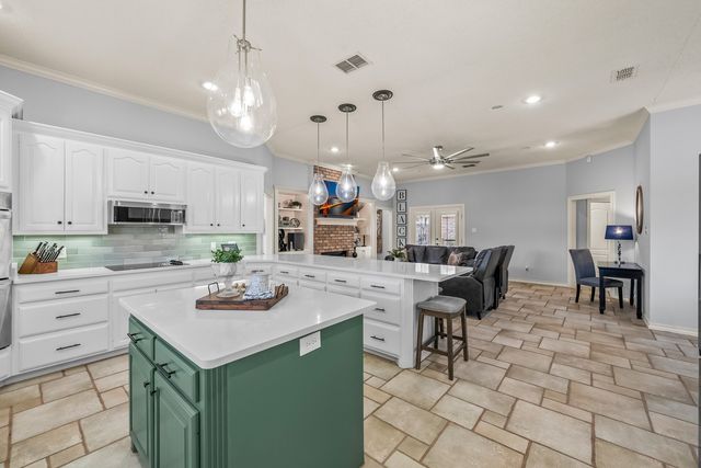 4811 103rd Street, Lubbock, TX 79424