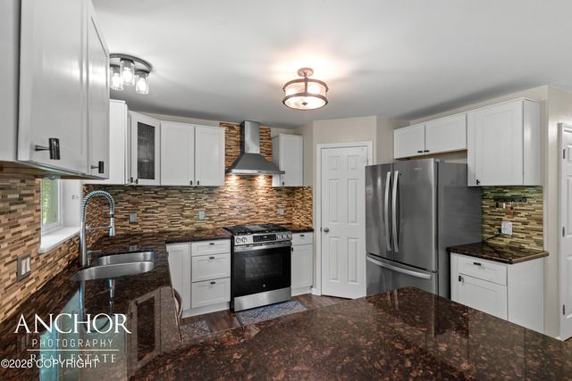 5173 E Brumage Drive, Wasilla, AK 99654
