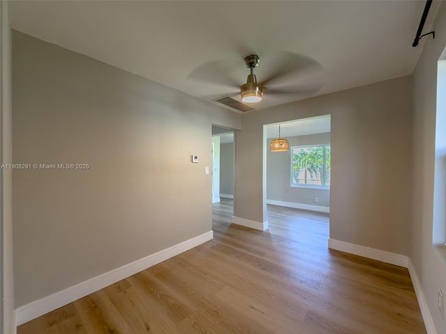 1813 SW 10th St, Fort Lauderdale, FL 33312