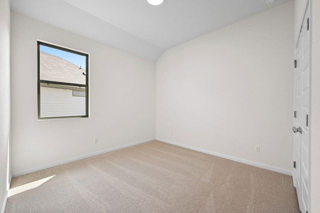 201 Hornet ST, Elgin, TX 78621