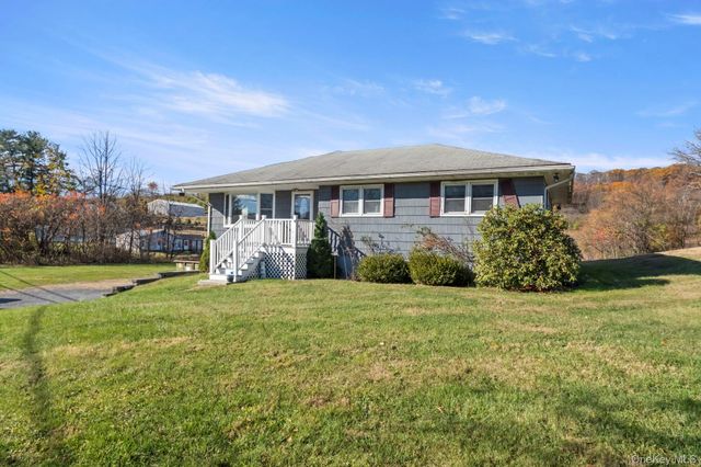 317 Lattintown Road, Marlboro, NY 12542