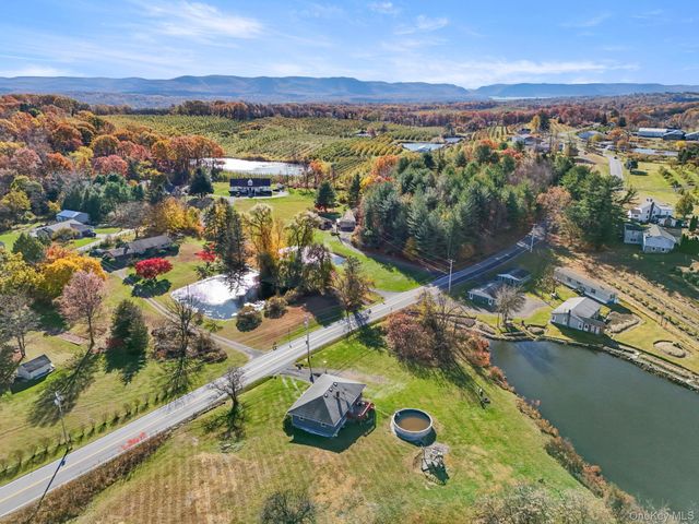 317 Lattintown Road, Marlboro, NY 12542