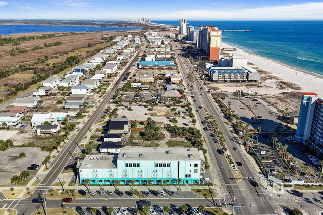 200 E Beach Boulevard 303, Gulf Shores, AL 36542