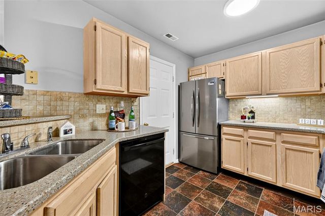1119 Liberty Gardens Court, Florissant, MO 63031