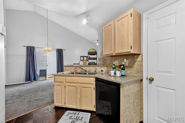 1119 Liberty Gardens Court, Florissant, MO 63031
