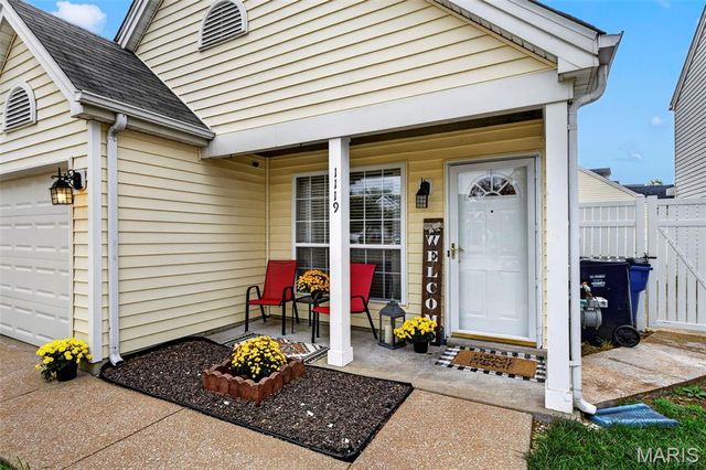 1119 Liberty Gardens Court, Florissant, MO 63031