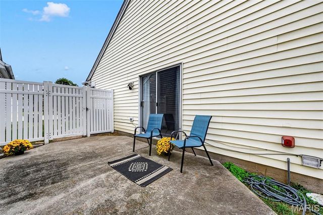 1119 Liberty Gardens Court, Florissant, MO 63031