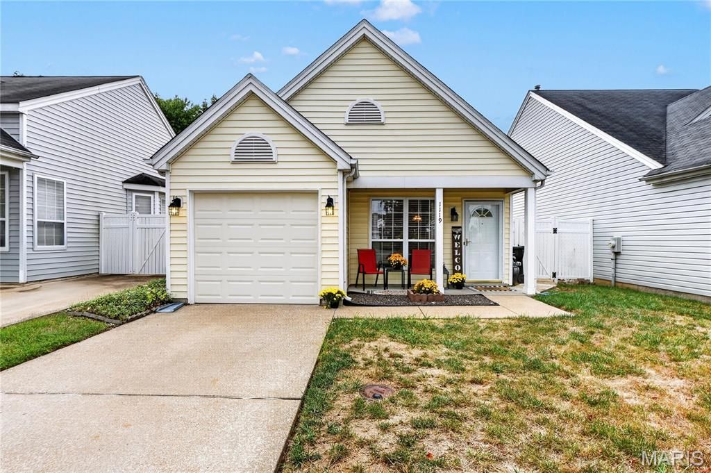1119 Liberty Gardens Court, Florissant, MO 63031